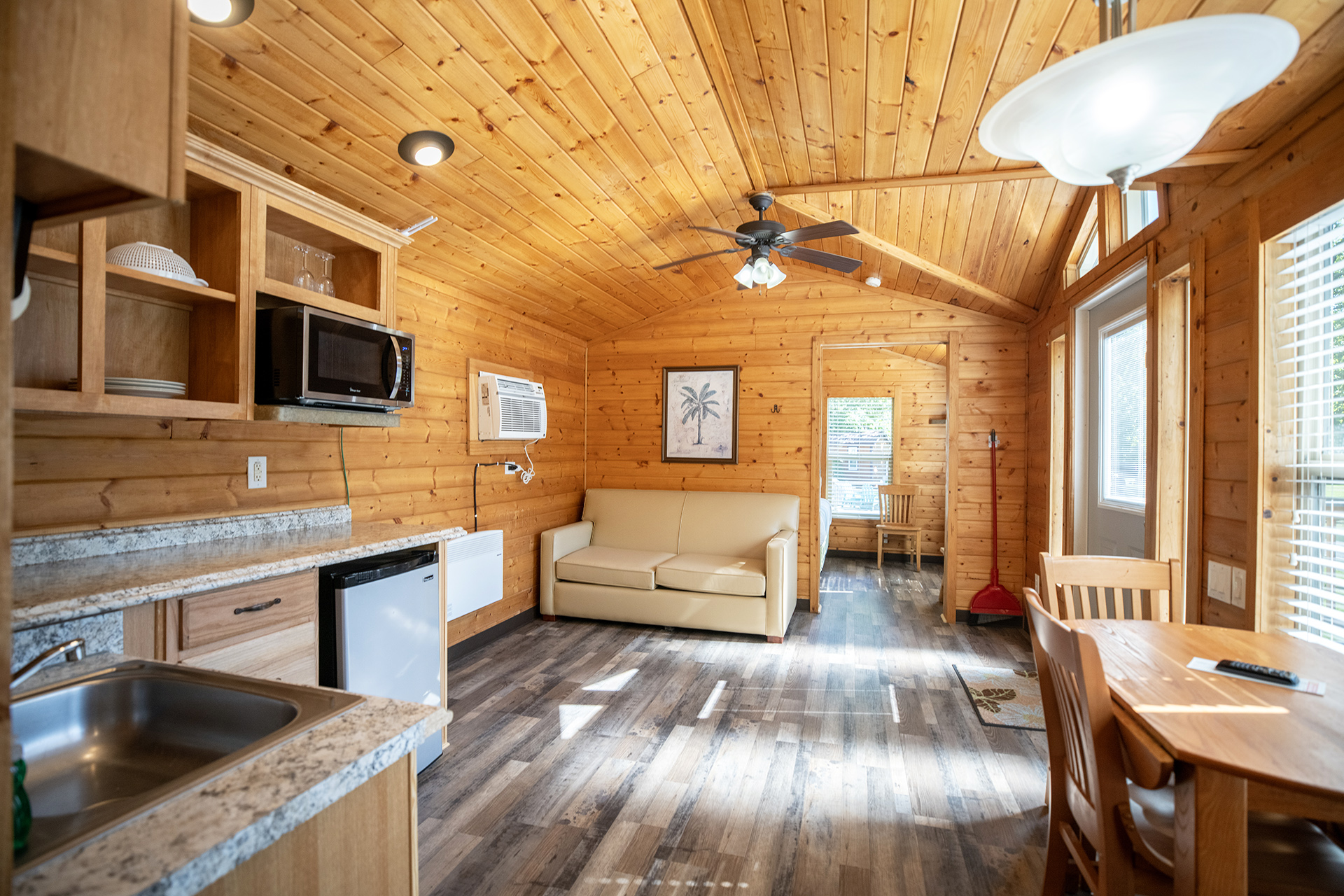 DC706 - Deluxe Cabin, 1 Room with Patio - Accessible
