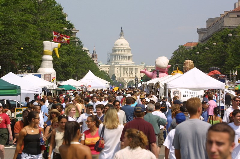 Giant National Capitol Barbecue Battle Photo