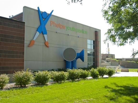 Phelps Youth Pavilion / Waterloo Center for the Arts