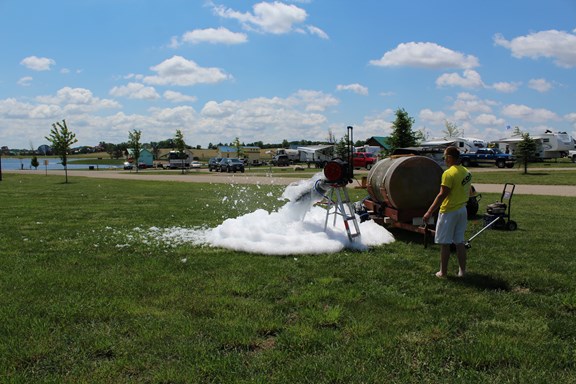 Foam machine