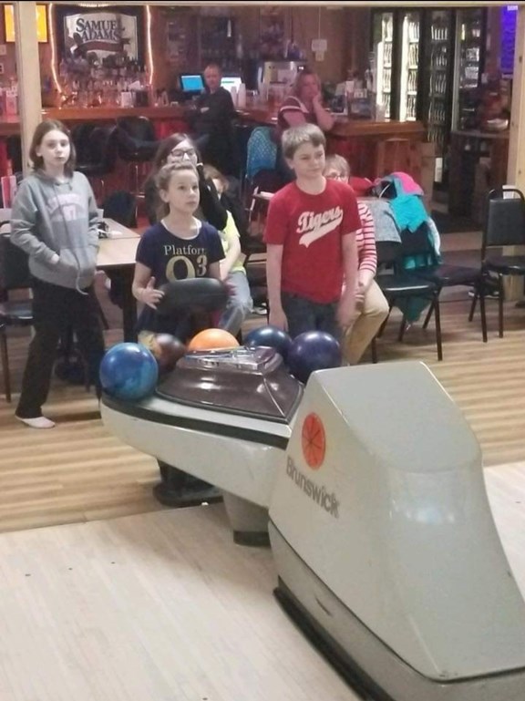 Bowling- Harrisville Lanes & Lounge