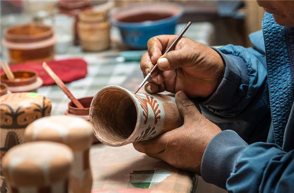 Arts & Crafts