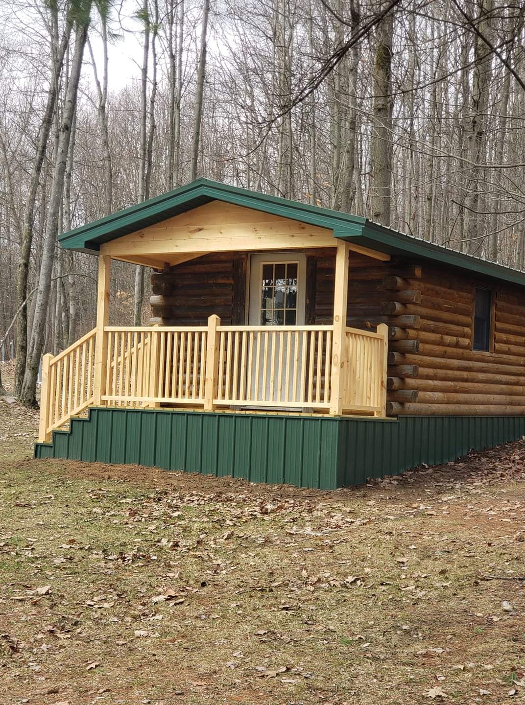 2 Person Cabin With Patio