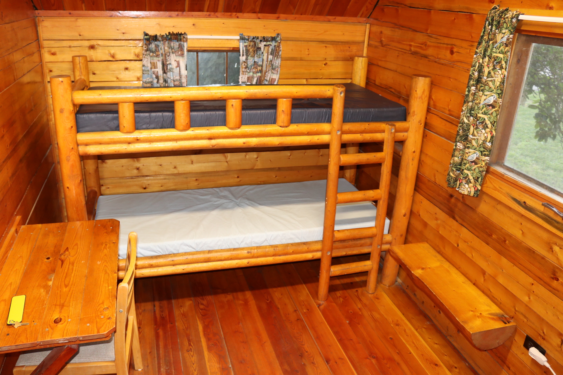 2 Bedroom Cabin