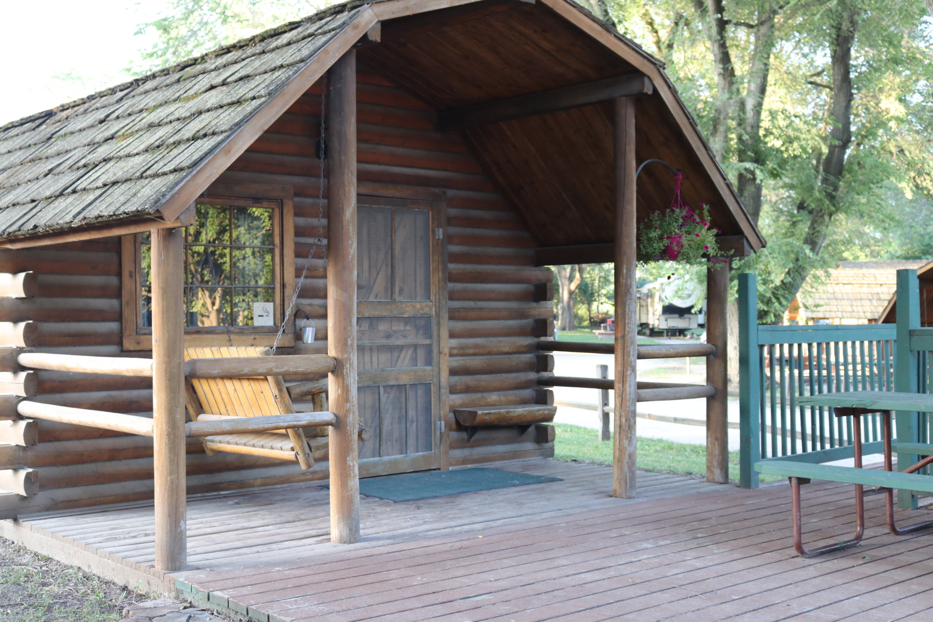 2 Bedroom Cabin