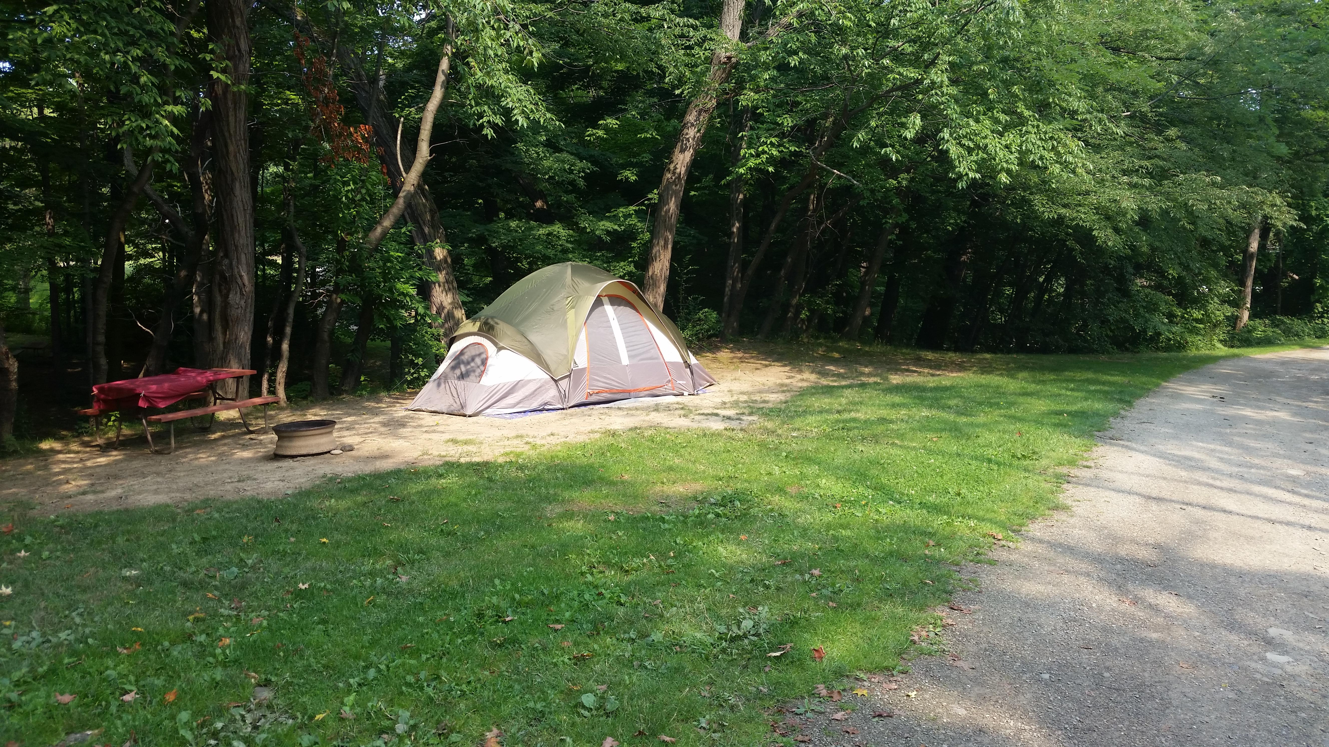 30/20 water Honeymoon Tent Suite, East