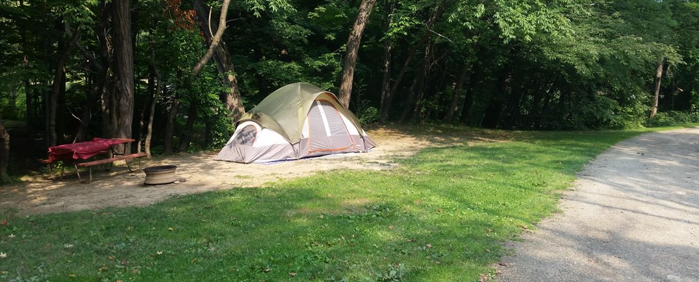 30/20 water Honeymoon Tent Suite, East