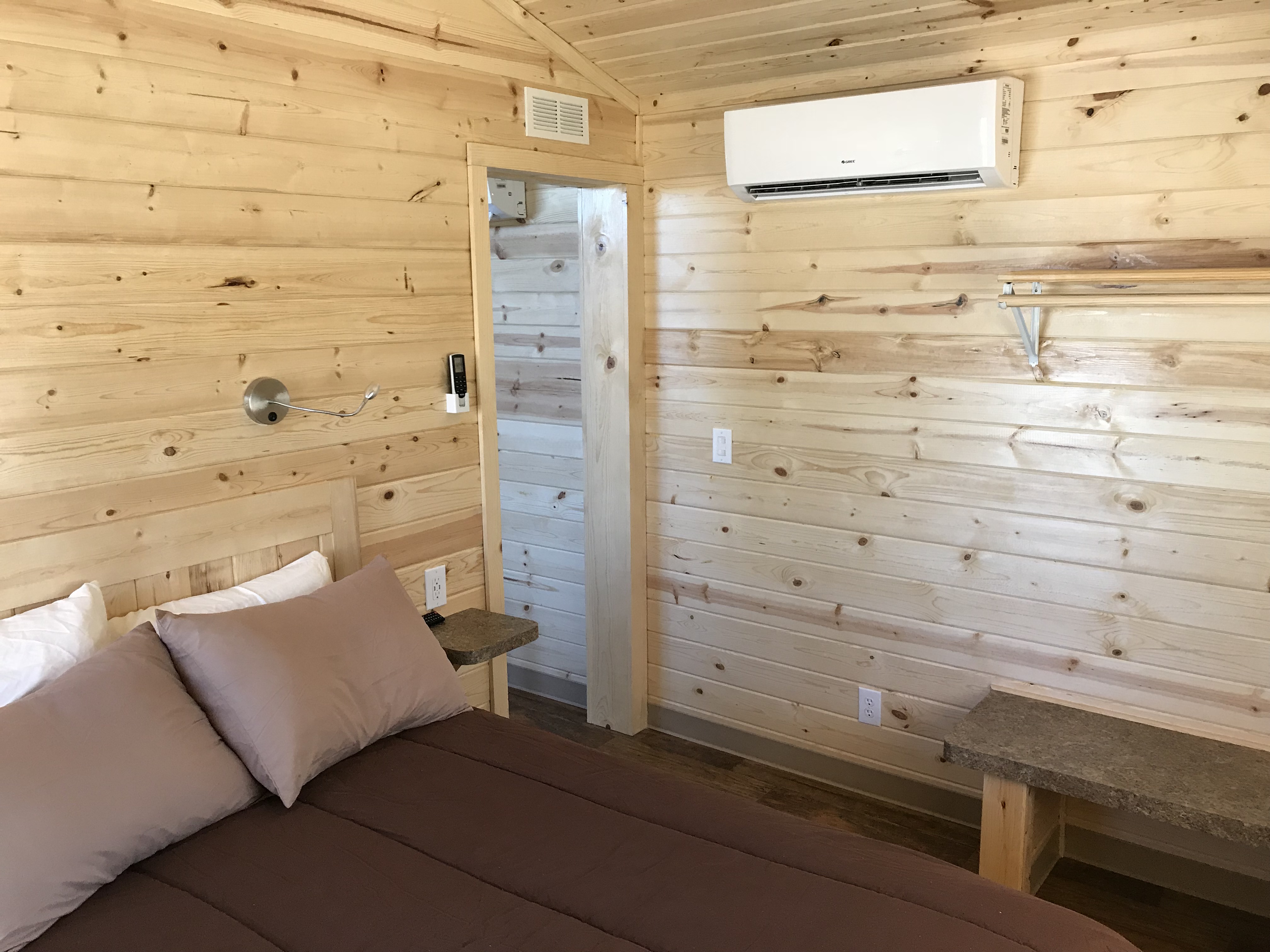 2BR Deluxe Cabin