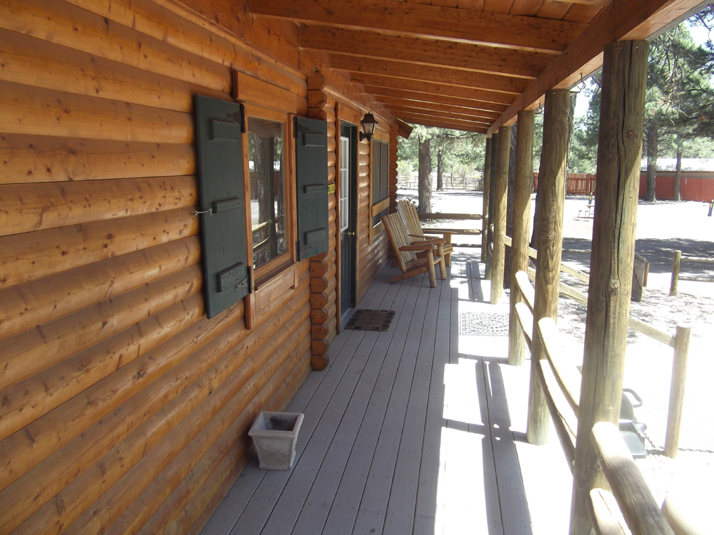 Deluxe Lodge