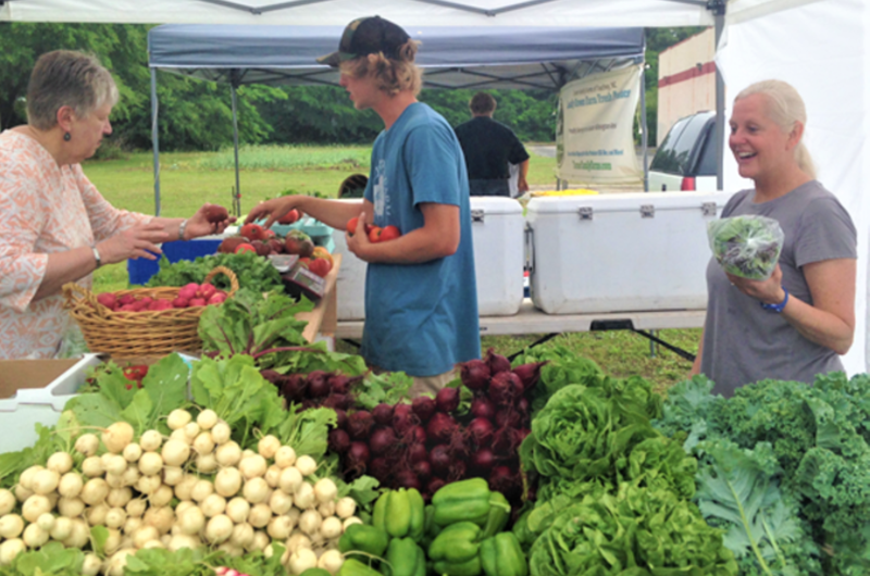 Farmer's Market at Tidal Creek Photo