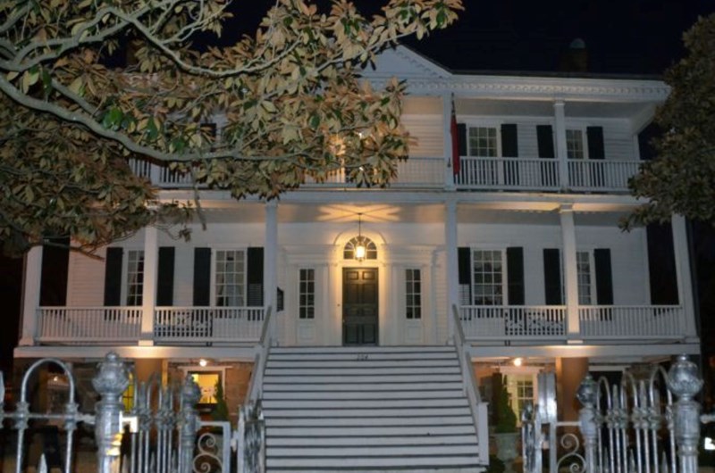 Night Tour at the Burgwin-Wright House and Gardens Photo
