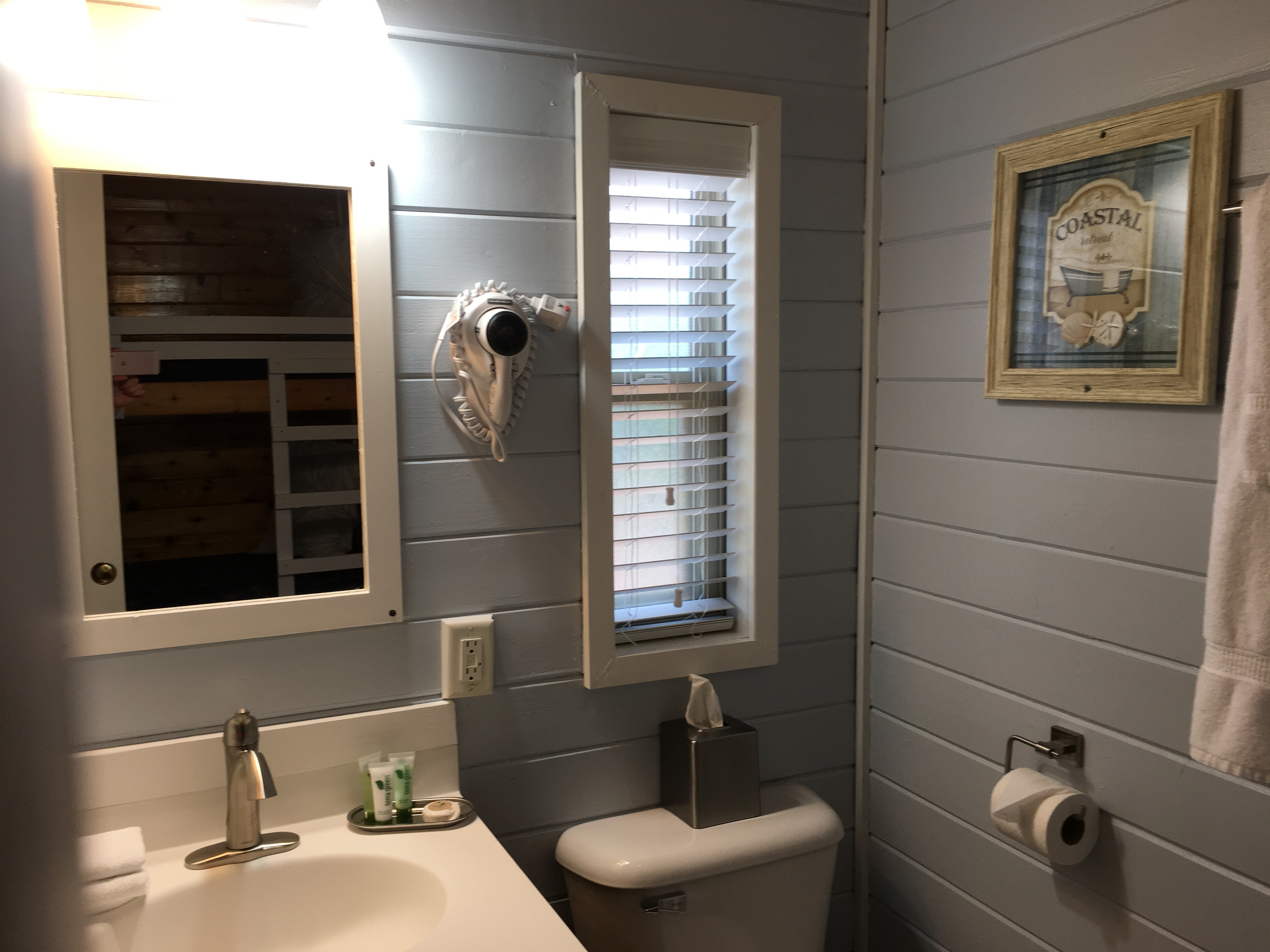 CFC L87 Bathroom