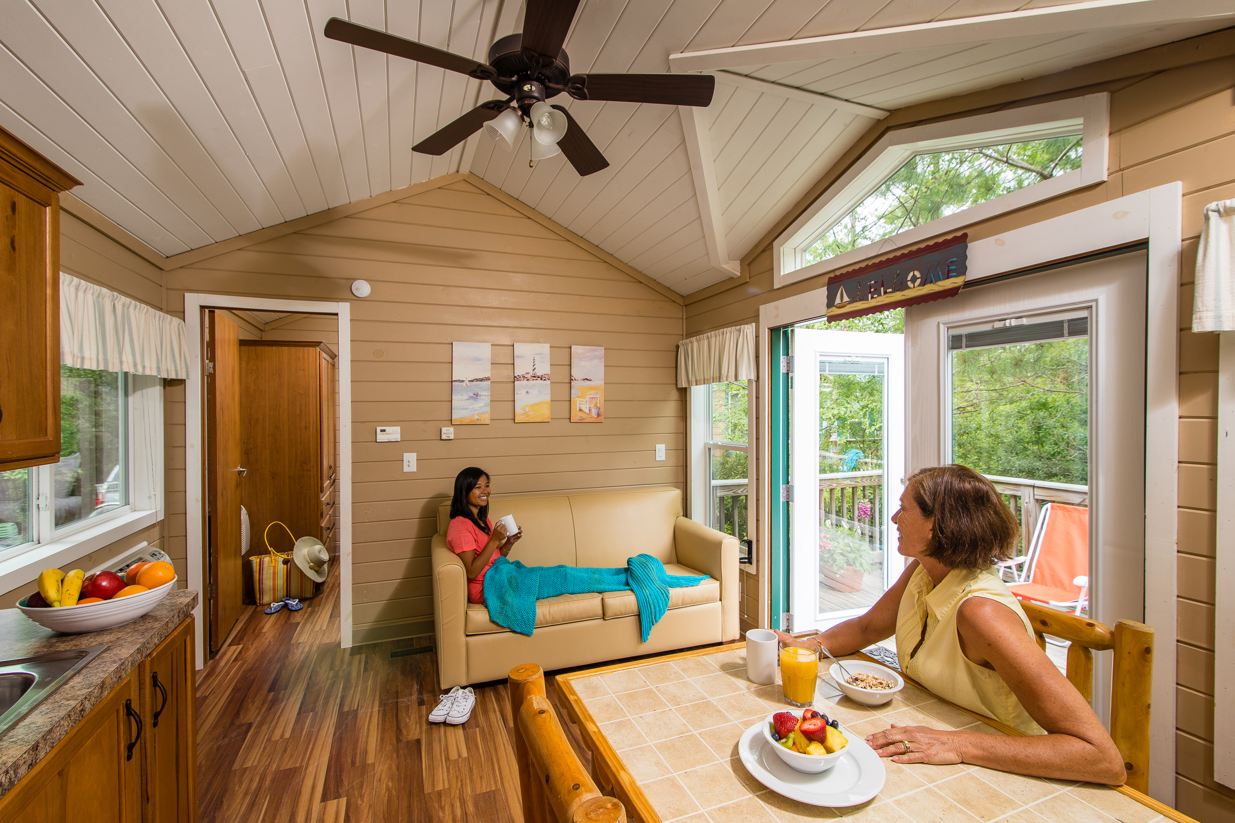 Medium Deluxe Cabin Interior with Family