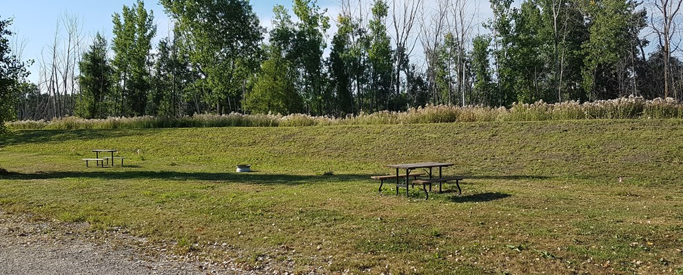 No service  tent /Rv sites