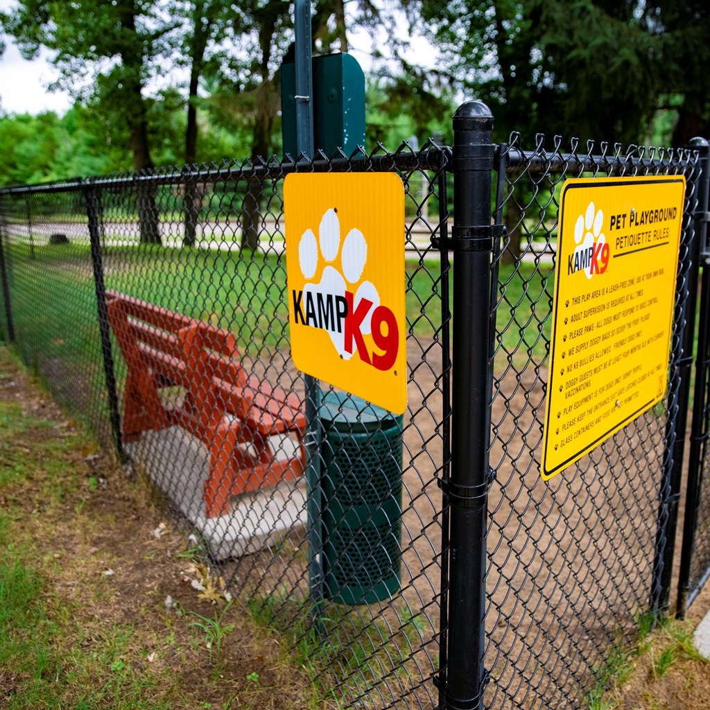 Your Guide to a Dog-Friendly Vacation in Wisconsin Dells