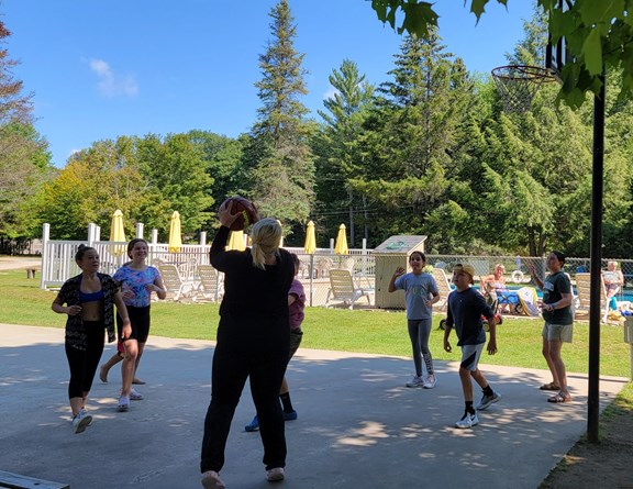 BASKETBALL ANYONE!