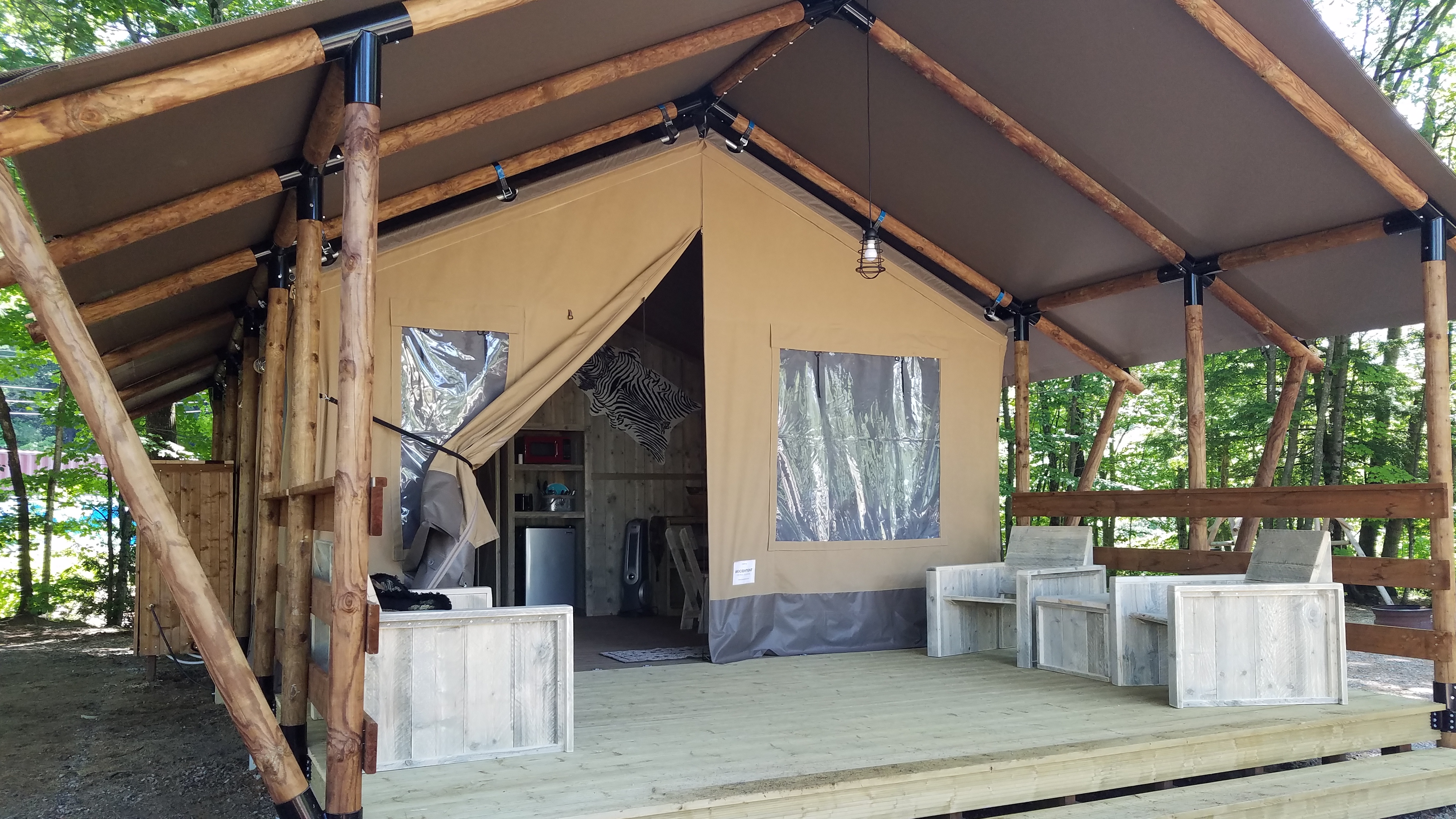 Glamping Safari Tent