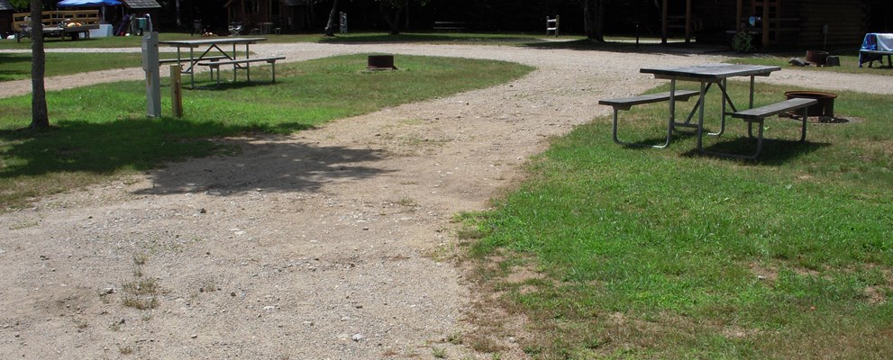 Pull-thru water/electric site