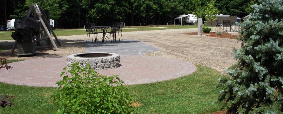 Full hook-up Premium Patio site