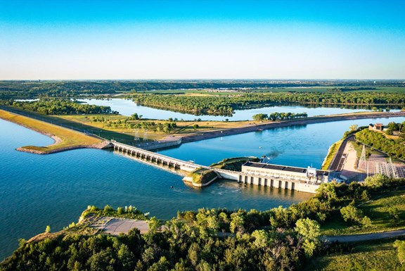 Gavins Point Dam & Visitor's Center