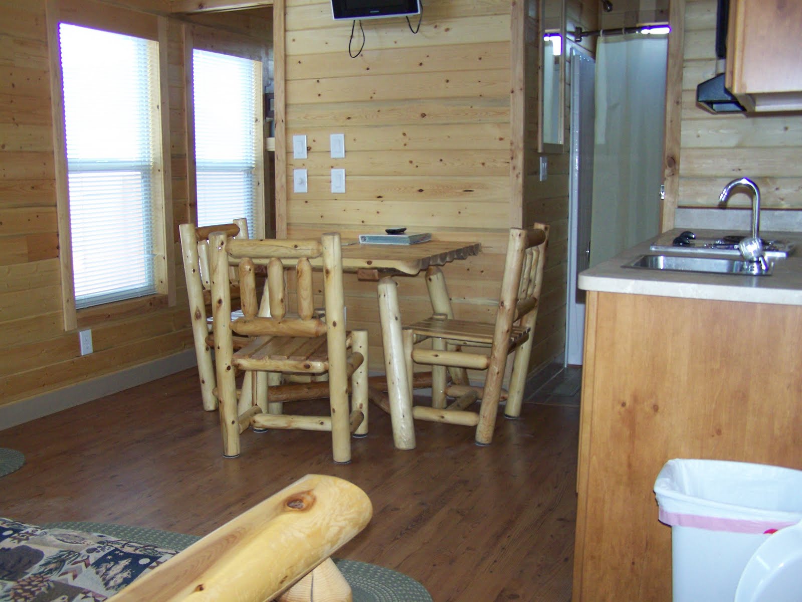 LODGE