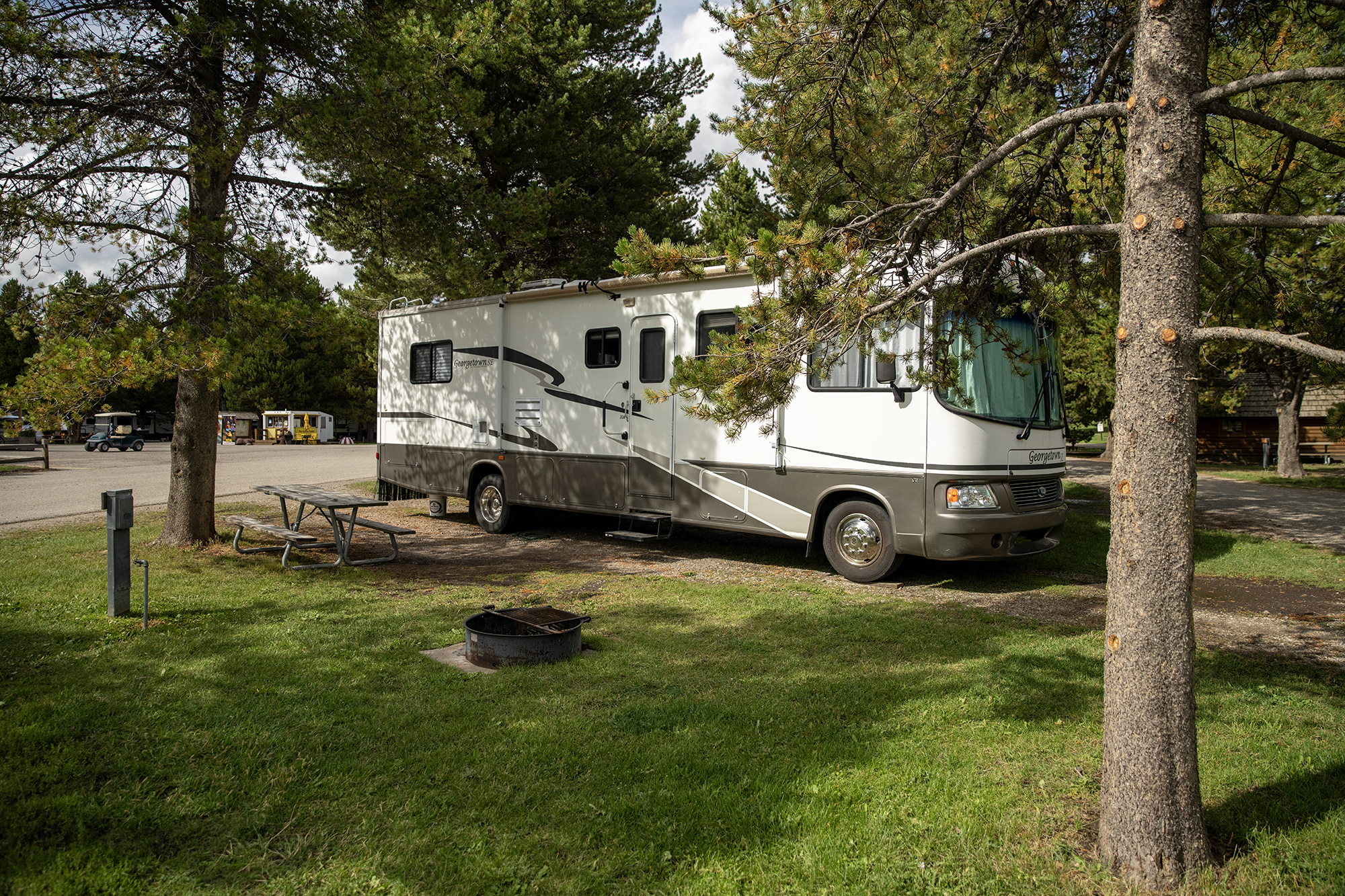 RV 103 - Pull-Thru 30/20 AMPS Water/Electric (OLD - RV 42, Water/Electric)
